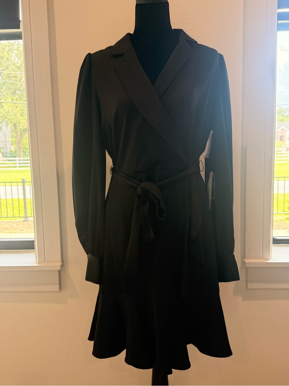 Karl Lagerfeld Black Wrap Tie-Waist Dress Size 6